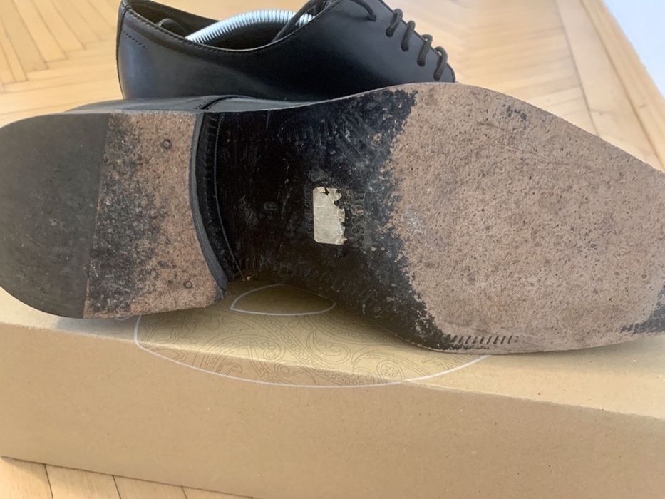Pantofi negri piele hugo boss 42 ocazie