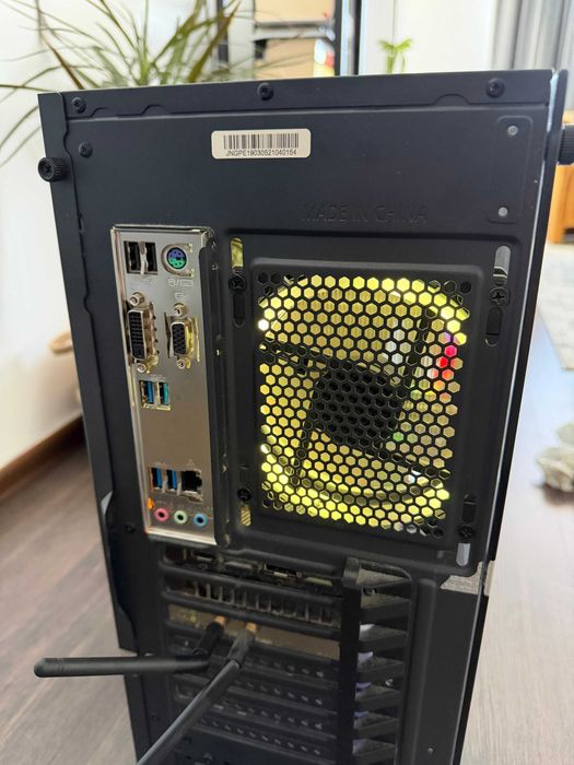 PC Gaming - RTX 3060 12GB, Procesor i7, 32GB GB RAM, 2TB SSD