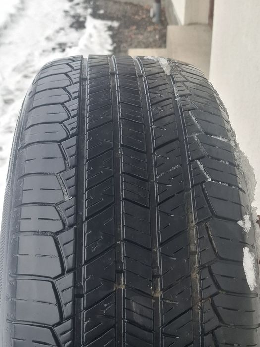 Vand 4 buc cauciucuri 225 60 17 M+S toate 4 la 650 lei