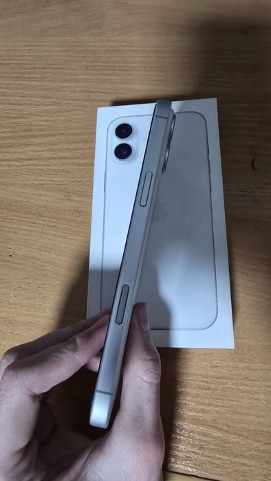 Айфон 16 плюс 128 gb акб 100%