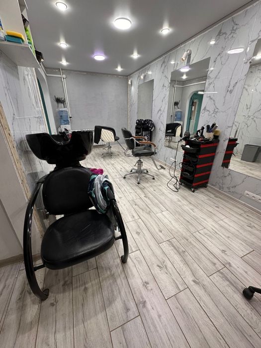 Продам парикмахерскую. Продам Салон красоты.