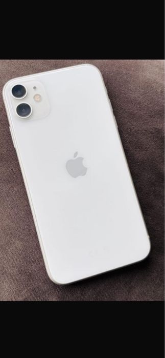 Продам айфон 11 64 гб