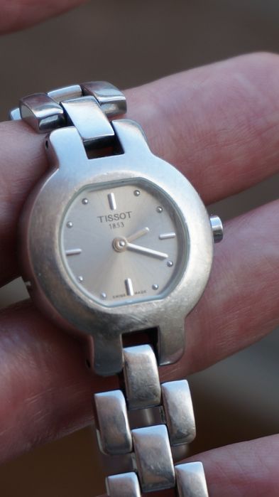 Винтидж часовници Tissot G330K ретро
Tissot G330K е
Tissot G330K е