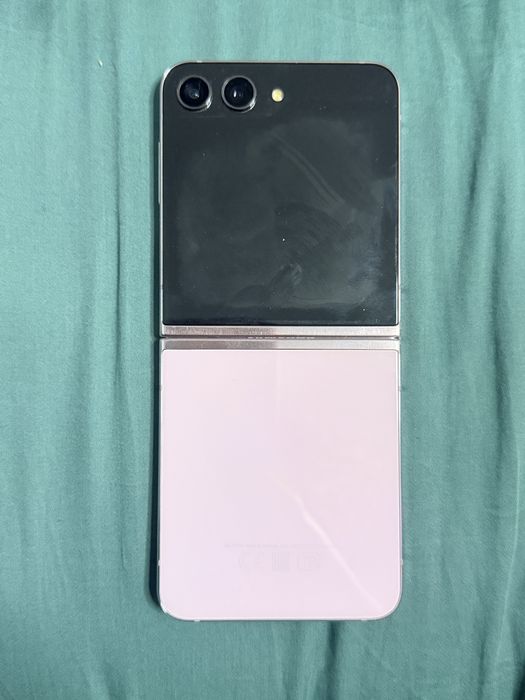 Продам Samsung Z Flip 5, 512 гб