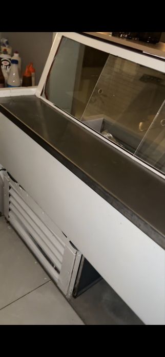 Холодильник сатылады 220да ислейди