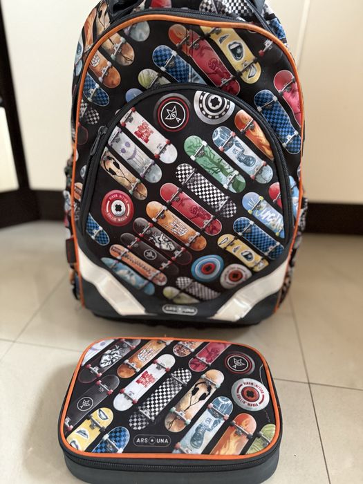 Ученическа Раница  и несесер Ars Una Anatomy M - Rollin Mania