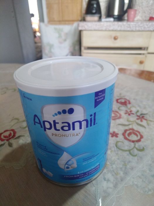 Адаптирано мляко Aptamil 1