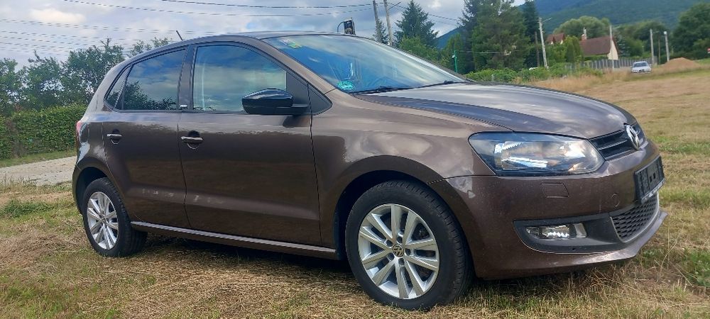 VOLKSWAGEN Polo 2012 — imagine 3