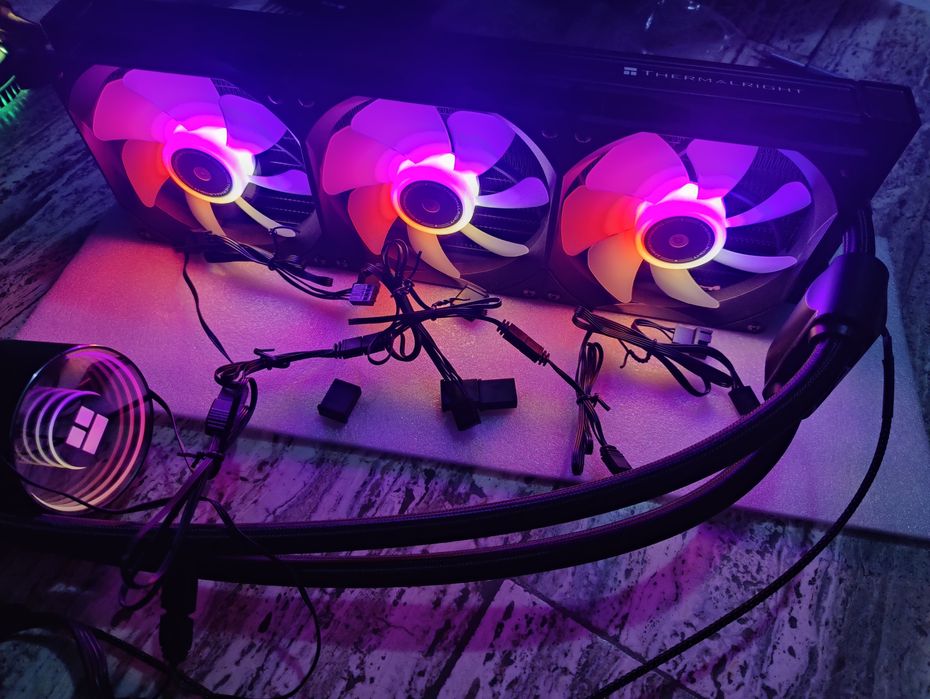 Thermalright Frozen Notte 360 AIO Cooler