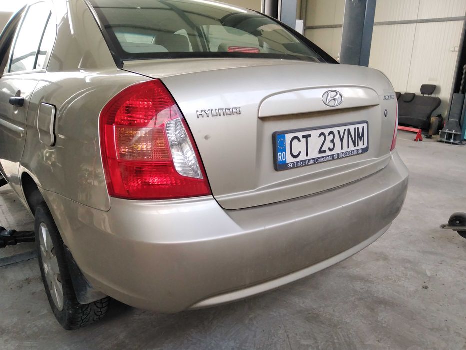 Stopuri Stanga/Dreapta spate Hyundai Accent