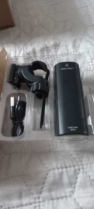Far lanterna Gaciron V20C-600