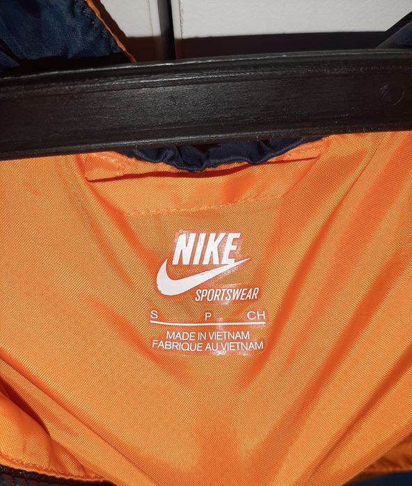 Дамска и мъжка Яке/ ветровка/ Nike