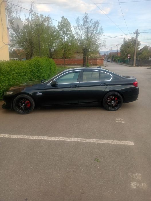 Vând sau schimb bmw seria 5 f10