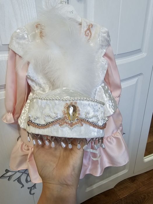 1 жасқа көйлек тақия башмағымен