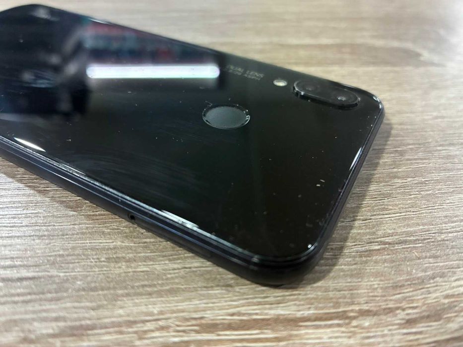 Мобилен телефон Huawei P20 lite