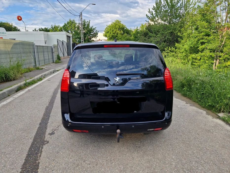 Peugeot 5008 2012 diesel, 4.308 € — imagine 4