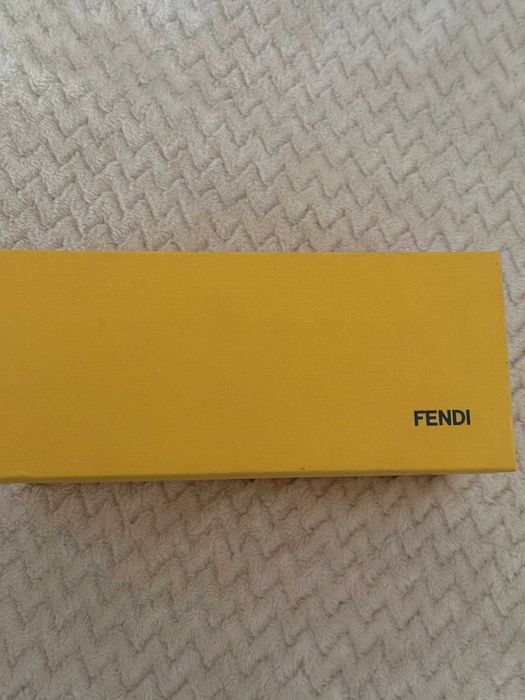 Очила на Fendi оригинални перфектно състояние