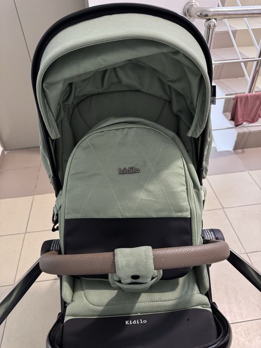 Срочно продам коляску