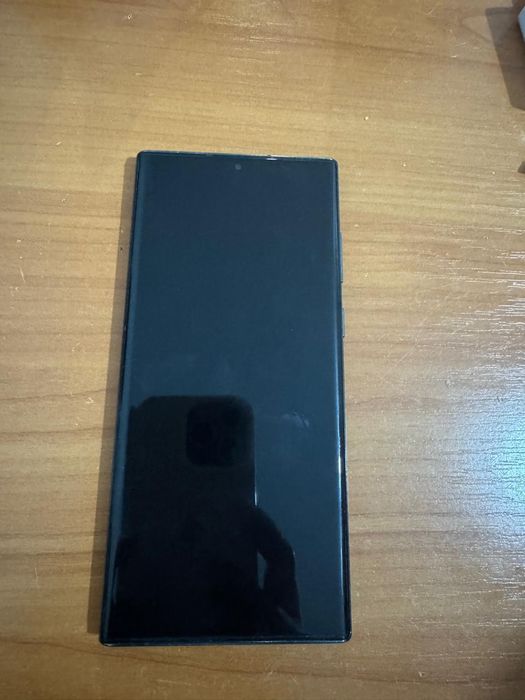Продам самсунг S22 ultra