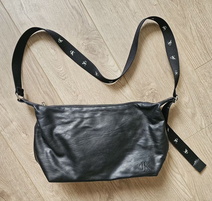 Дамска чанта calvin klein