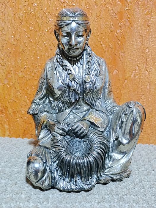 Statuete indieni nativi