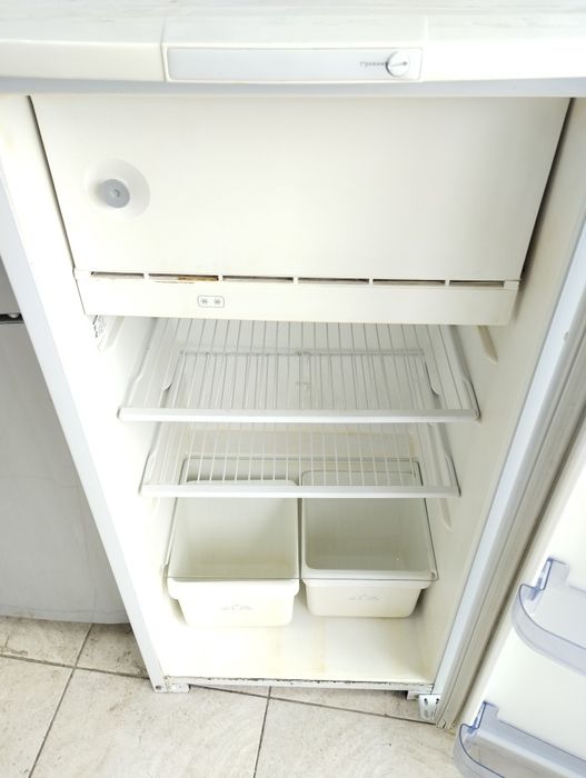 Холодильник Бирюса