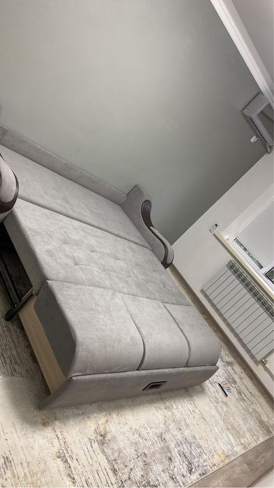 Диван раскладной б/у