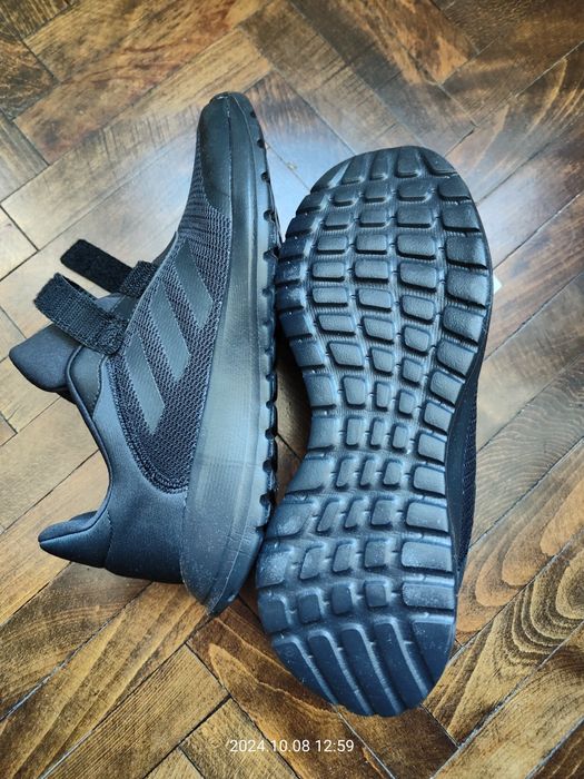 Маратонки Adidas