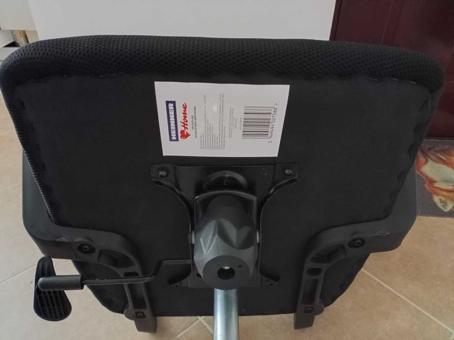 Scaun birou Heinner, mesh, 200Kg, ideal pentru copii / elevi. Ca nou.