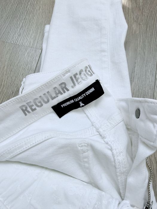 Patrizia pepe slim fit бели дънки