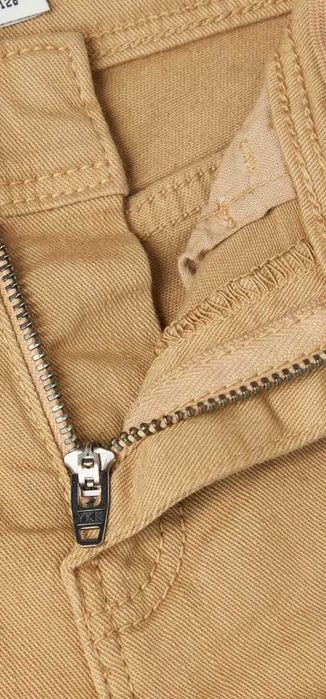 Панталон ръст 146 см