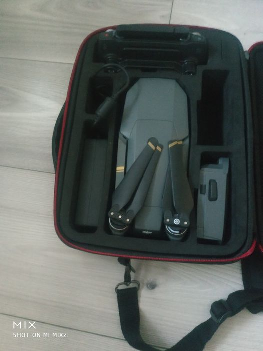 Vând drona Dji mavic pro