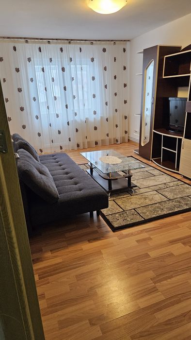 Apartament 3 camere M8
