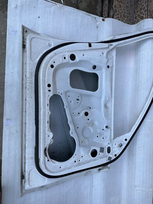 Usă stânga față audi a6.4g.c7.