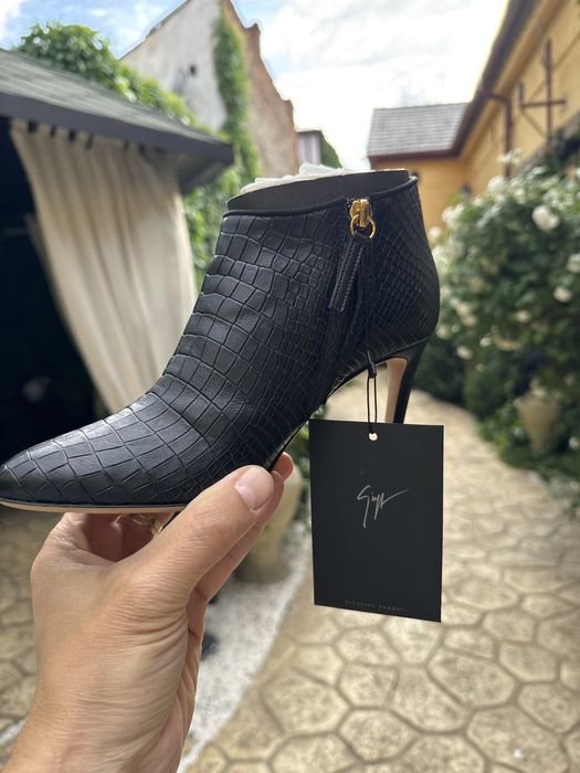 Botine Giuseppe Zanotti 35