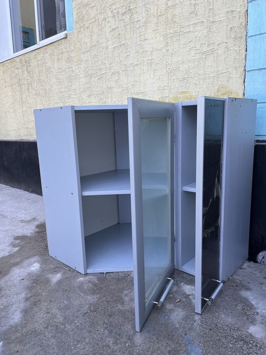 ПРОДАМ Шкаф от кухонной гарнитуры