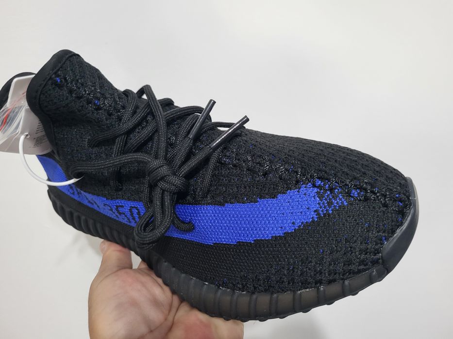 Adidas Yeezy Boost - unisex