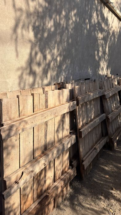 Паддоны продаются