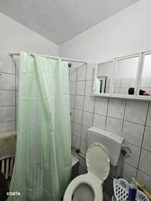 Garsoniera Poarta 6