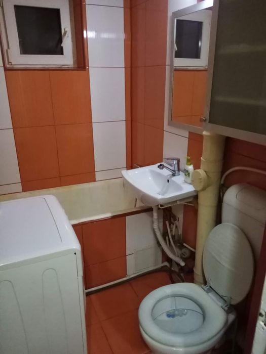 Închiriez garsonieră în Suceava