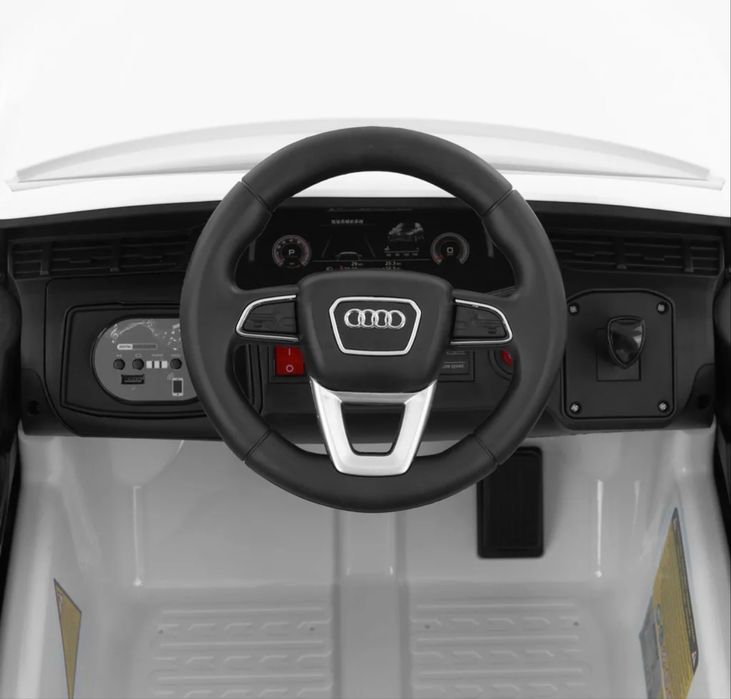 Masinuta electrica pentru copii Audi Q7, 70W