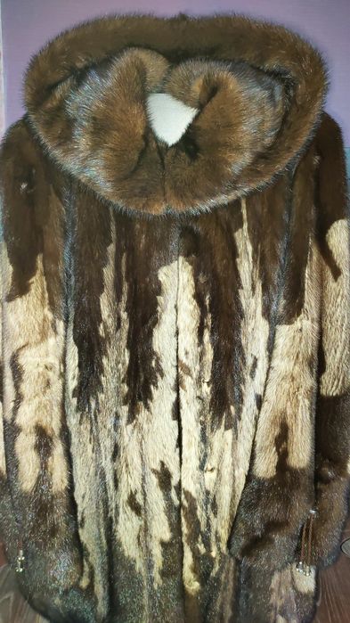Продам норковую шубу р 42-44