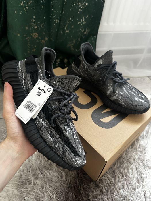 Yeezy 350 v2 black Negru dark salt 40-45