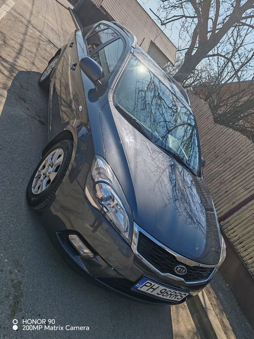 Vând KIA Ceed 2011