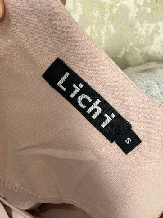 Кофта в отл. сост ,брендЛичи ,размер S