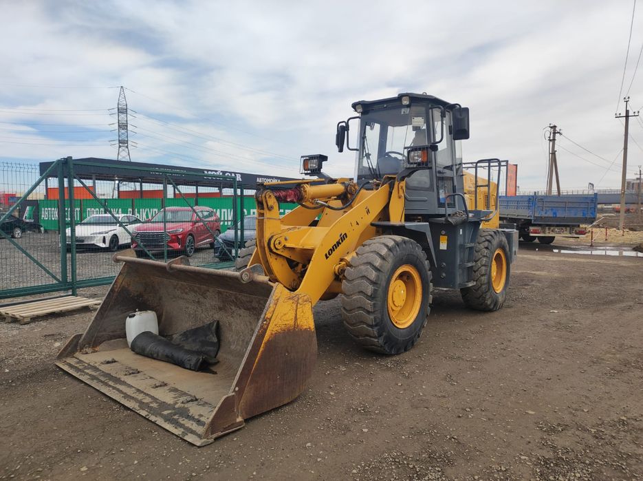 Продам погрузчик/фронтальный погрузчик