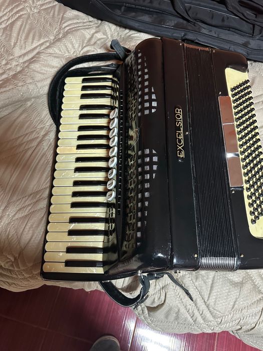 Акордеон 120 баса excel sior