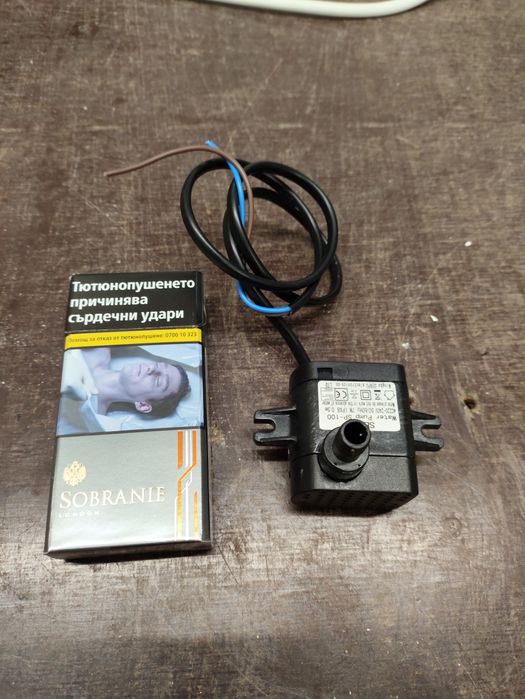 Водна помпа мини