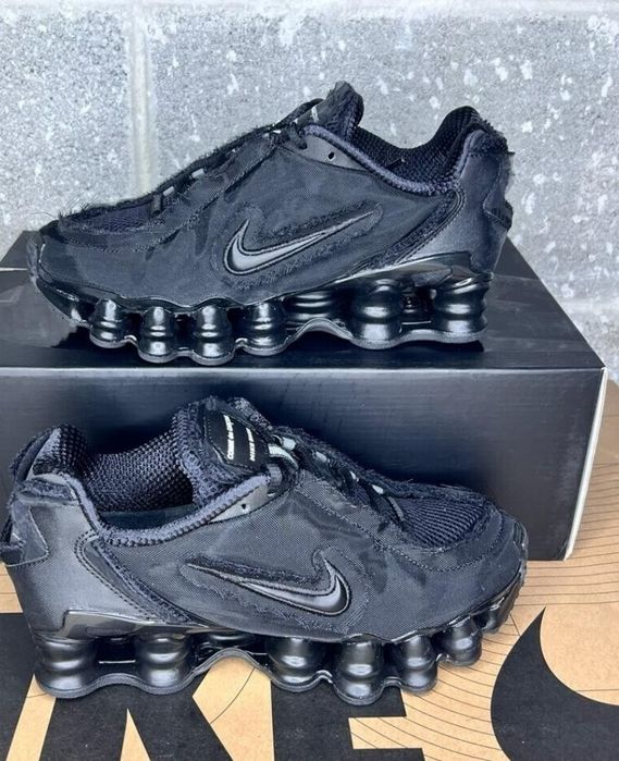 Nike comme degarcons