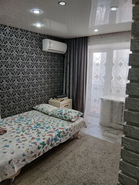 Сдается 1 комн квартира посуточно